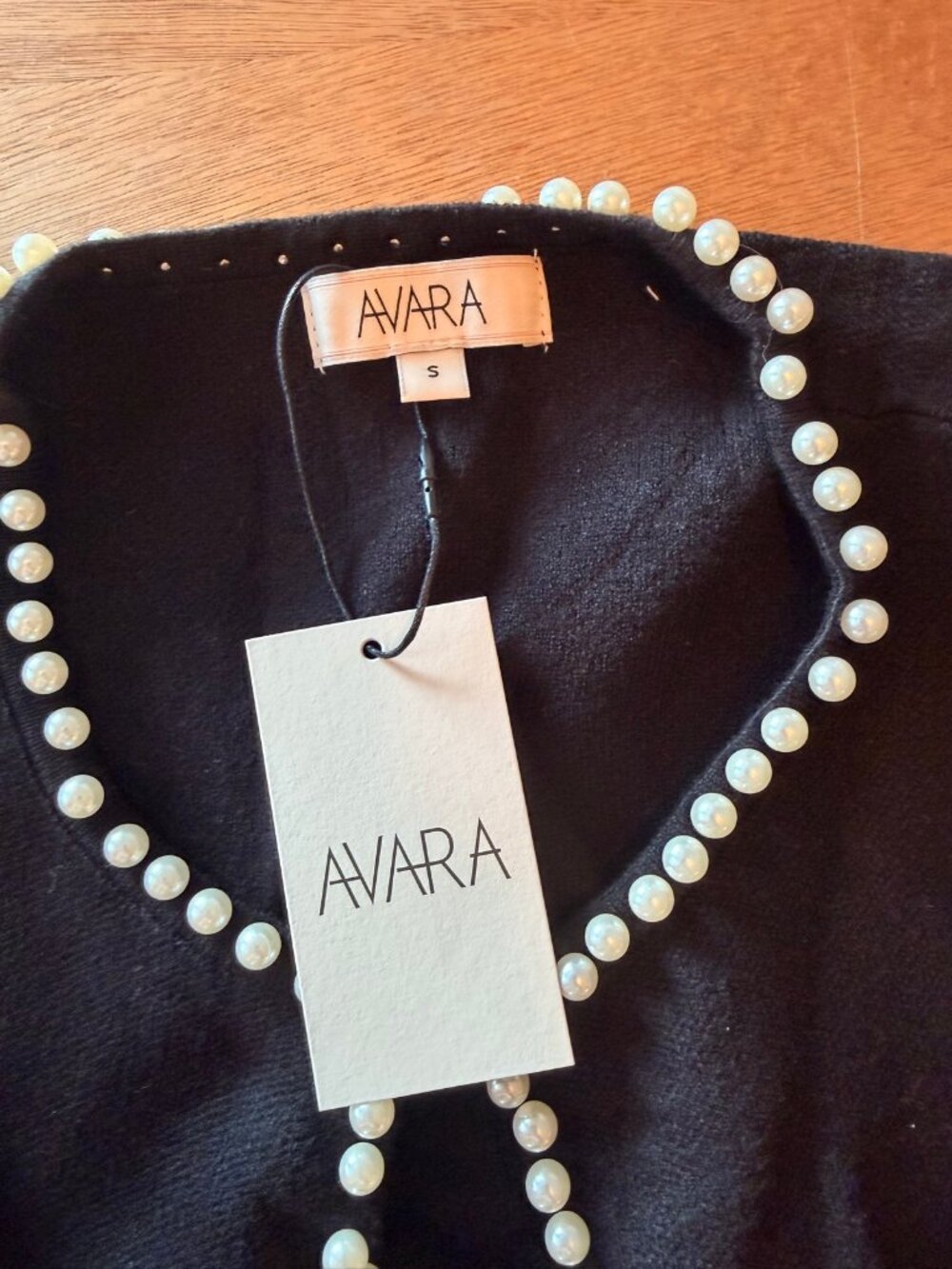 Avara Clarissa Pearl Cardigan Black Sz S NWT